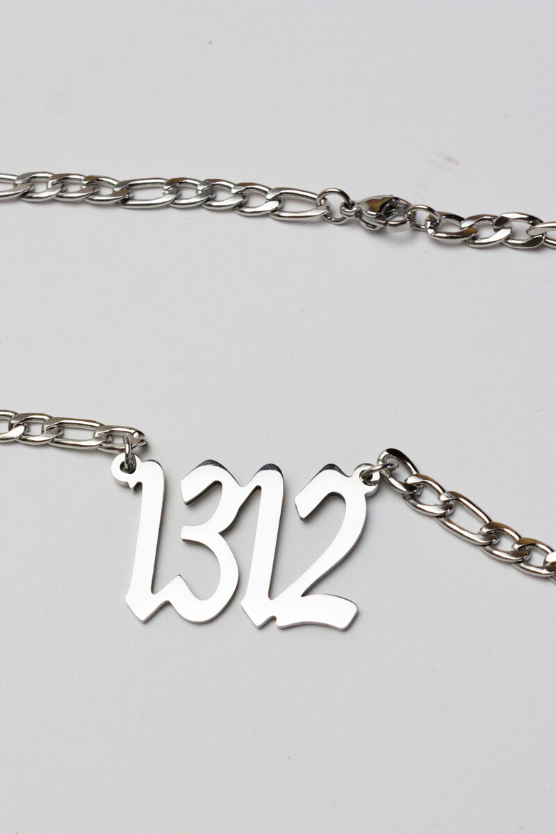 Sixblox. Necklace 1312 Silver box